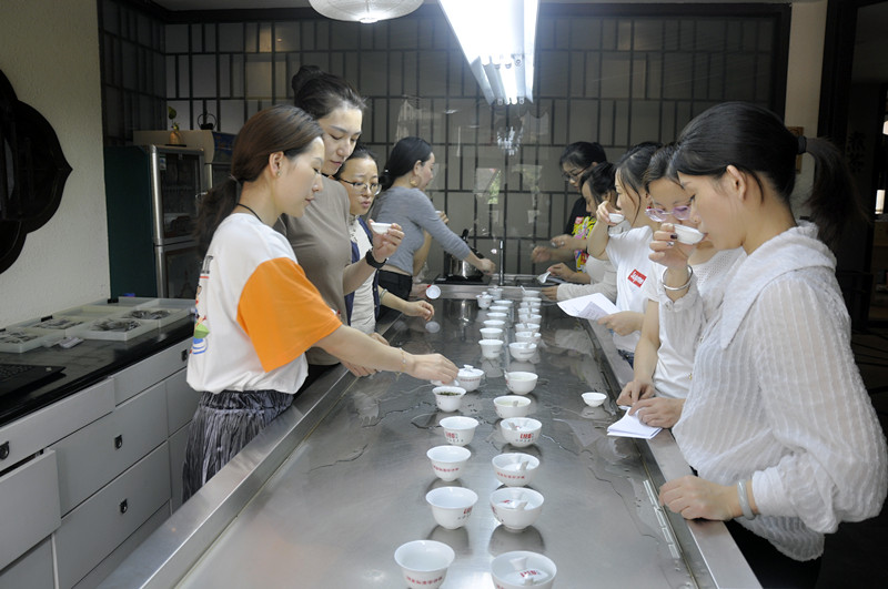 揭秘!茶艺师培训机构十大排行,全新出炉